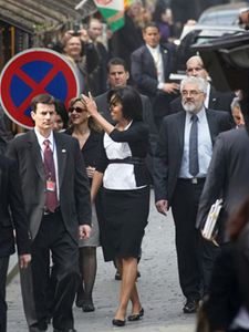 Michelle Obamová při návštěvě židovského města.