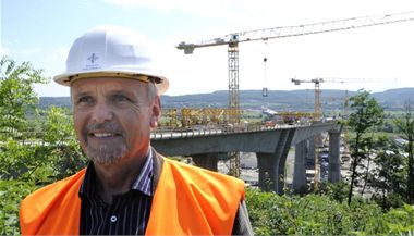 Kauza úplatků na dálnicích. Žalobkyně sebrala případ protikorupční centrále | Lidovky.cz - Zprávy z domova Šéf Ředitelství silic a dálnic Alfred Brunclík