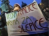 Demonstrace odpůrců koaliční spolupráce mezi ODS a ČSSD na Václavském náměstí | na serveru Lidovky.cz | aktuální zprávy Demonstrace odpůrců koaliční spolupráce mezi ODS a ČSSD na Václavském náměstí | na serveru Lidovky.cz | aktuální zprávy