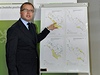 Ministr životního prostředí Tomáš Chalupa oznamuje postup boje proti kůrovci na území Národního parku Šumava. | na serveru Lidovky.cz | aktuální zprávy Ministr životního prostředí Tomáš Chalupa oznamuje postup boje proti kůrovci na území Národního parku Šumava. | na serveru Lidovky.cz | aktuální zprávy