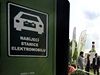 Nab�jec� stanice elektromobilu (ilustra�n� foto)