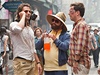 Kluci s oknem, nebo ještě s opicí? Bradley Cooper, Zach Galifianakis a Ed Helms v Bangkoku