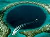 Velká modrá jámu (Great Blue Hole) je součástí Bariéry Belize. | na serveru Lidovky.cz | aktuální zprávy Velká modrá jámu (Great Blue Hole) je součástí Bariéry Belize. | na serveru Lidovky.cz | aktuální zprávy