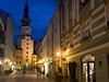Michalská brána otevírá cestu k p�vabnému Starému M�stu, které oproti Praze nepat�í turist�m, ale místním.  | na serveru Lidovky.cz | aktu�ln� zpr�vy