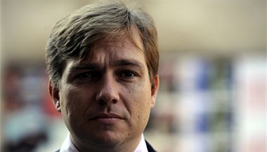 Ekonomický čaroděj 'véček' Babák založil novou stranu Republika | Lidovky.cz - Zprávy z domova Michal Babák