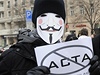 Desítka lidí v centru Prahy protestovala proti smlouvě ACTA | na serveru Lidovky.cz | aktuální zprávy Desítka lidí v centru Prahy protestovala proti smlouvě ACTA | na serveru Lidovky.cz | aktuální zprávy