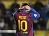Fotbalista Barcelony Linel Messi lituje zahozen�ch �anc� proti Villarealu