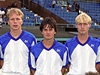 Ban�k Ostrava. Roman Pavelka je v horn� �ad� p�t� zprava. 