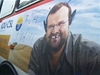 �idi� autobusu pomaloval plakáty politických stran p�ed volbami a te� si vyslechl trest | na serveru Lidovky.cz | aktu�ln� zpr�vy