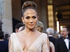 �aty Jennifer Lopez maj� hlubok� v�st�ih.