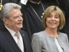 Joachim Gauck s partnerkou Danielou Schadtovou | na serveru Lidovky.cz | aktu�ln� zpr�vy