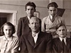 Jaroslav Kozlík se svými �áky v roce 1937. | na serveru Lidovky.cz | aktu�ln� zpr�vy