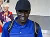 Maratonec Guor Marial po p�íletu na londýnské leti�t� Heathrow | na serveru Lidovky.cz | aktu�ln� zpr�vy