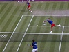 �e�t� tenist� Lucie Hradeck� (vlevo) a Radek �t�p�nek vypadli v 1. kole sm�en� �ty�hry olympijsk�ho turnaje