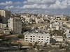 Domy zde, stejn� jako v celé Palestin�, p�sobí stále rozestav�ným dojmem, v�ude je vid�t mnoho stavebního materiálu a ná�iní. | na serveru Lidovky.cz | aktu�ln� zpr�vy