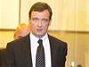 David Rath přichází na jednání mandátového a imunitního výboru. | na serveru Lidovky.cz | aktuální zprávy David Rath přichází na jednání mandátového a imunitního výboru. | na serveru Lidovky.cz | aktuální zprávy