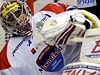 Hradec schválil přesun extraligy z Budějovic | Lidovky.cz - Hokej Jakub Kovář po úspěšném zákroku.