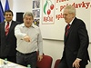 Tady máte místo, Miloši. Miloš Zeman dorazil na jednání vedení KSČM. | na serveru Lidovky.cz | aktuální zprávy Tady máte místo, Miloši. Miloš Zeman dorazil na jednání vedení KSČM. | na serveru Lidovky.cz | aktuální zprávy