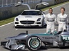Piloti formule 1 stáje Mercedes Nico Rosberg (vpravo) a Lewis Hamilton s novým vozem | na serveru Lidovky.cz | aktuální zprávy Piloti formule 1 stáje Mercedes Nico Rosberg (vpravo) a Lewis Hamilton s novým vozem | na serveru Lidovky.cz | aktuální zprávy