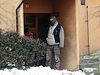 Ve Velkých Hamrech na Jablonecku byl ráno v bytě policisty objeven silně výbušný pentrit. | na serveru Lidovky.cz | aktuální zprávy Ve Velkých Hamrech na Jablonecku byl ráno v bytě policisty objeven silně výbušný pentrit. | na serveru Lidovky.cz | aktuální zprávy