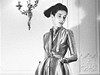 V roce 1947 představil Christian Dior svou kolekci a vzbudil senzaci i pobouření. Vždyť na večerní šaty se spotřebovalo neuvěřitelných 25 metrů látky. | na serveru Lidovky.cz | aktuální zprávy V roce 1947 představil Christian Dior svou kolekci a vzbudil senzaci i pobouření. Vždyť na večerní šaty se spotřebovalo neuvěřitelných 25 metrů látky. | na serveru Lidovky.cz | aktuální zprávy