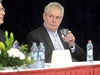 Prezident republiky Miloš Zeman (vpravo) se zúčastnil valné hromady Českého svazu tělesné výchovy (ČSTV), která se konala v Nymburku
