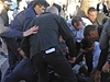Zatýkání st�elce v Cannes. | na serveru Lidovky.cz | aktu�ln� zpr�vy