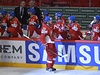 Česko - Norsko. Střelec čtvrtého gólu Martin Hanzal (vpředu uprostřed) se raduje se spoluhráči na střídačce | na serveru Lidovky.cz | aktuální zprávy Česko - Norsko. Střelec čtvrtého gólu Martin Hanzal (vpředu uprostřed) se raduje se spoluhráči na střídačce | na serveru Lidovky.cz | aktuální zprávy