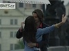 V nejnov�j�� reklam� Applu se objevil i pra�sk� Karl�v most.