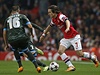 Český fotbalista Arsenalu Tomáš Rosický (vpravo) a Giandomenico Mesto z Neapole | na serveru Lidovky.cz | aktuální zprávy Český fotbalista Arsenalu Tomáš Rosický (vpravo) a Giandomenico Mesto z Neapole | na serveru Lidovky.cz | aktuální zprávy