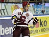 TIME OUT LN: Hokejová Sparta na ledě: rizika extraligového vládnutí | Lidovky.cz - Názory Sparta Praha - Pardubice. Útočník Sparty Lukáš Pech se raduje z gólu