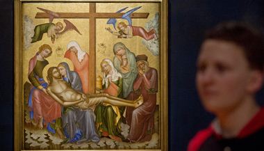 Stát vydá církvím jedny z nejcennějších děl, zůstanou v galerii jako zápůjčky | Lidovky.cz - Zprávy z domova Jeden z devíti obrazů Mistra vyšebrodského oltáře: Oplakávání.