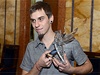 Cenu Michala Velíška za rok 2013 získala 9. prosince v Praze trojice záchranců Petr Uchytil, Jiří Němec a Lukáš Voborník (na snímku). | na serveru Lidovky.cz | aktuální zprávy Cenu Michala Velíška za rok 2013 získala 9. prosince v Praze trojice záchranců Petr Uchytil, Jiří Němec a Lukáš Voborník (na snímku). | na serveru Lidovky.cz | aktuální zprávy