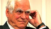 Německý právník Peter Eigen založil organizaci Transparency International, již nejvíc proslavil index vnímání korupce, v roce 1993. | na serveru Lidovky.cz | aktuální zprávy Německý právník Peter Eigen založil organizaci Transparency International, již nejvíc proslavil index vnímání korupce, v roce 1993. | na serveru Lidovky.cz | aktuální zprávy