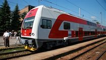 Škoda Transportation reportedly makes a net profit of Kč 60 million on each City Elephant (pictured) suburban train it sells to Czech Railways, which to date has ordered a total of 80 | na serveru Lidovky.cz | aktuální zprávy Škoda Transportation reportedly makes a net profit of Kč 60 million on each City Elephant (pictured) suburban train it sells to Czech Railways, which to date has ordered a total of 80 | na serveru Lidovky.cz | aktuální zprávy