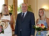 Zleva: Petra Kvitová, Miloš Zeman, Klára Koukalová a Barbora Záhlavová-Strýcová. | na serveru Lidovky.cz | aktuální zprávy Zleva: Petra Kvitová, Miloš Zeman, Klára Koukalová a Barbora Záhlavová-Strýcová. | na serveru Lidovky.cz | aktuální zprávy