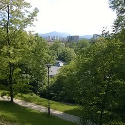 Landsbergerův park pod zámeckými terasami Landsbergerův park pod zámeckými terasami